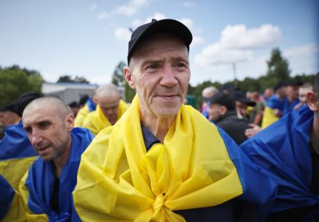 Обмін полоненими: Захисники України повертаються додому