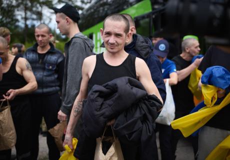 Обмін полоненими: Захисники України повертаються додому