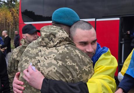 270 українців повертаються додому з російського полону