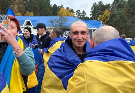 270 українців повертаються додому з російського полону